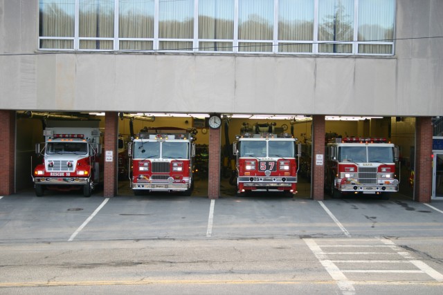 Front Line Apparatus (2005)

(L to R) R-10, T-5, TL-57, E-198
